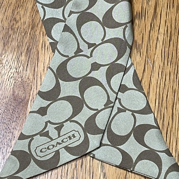 COACH SIGNATURE SILK SCARF - Picture 3 of 7